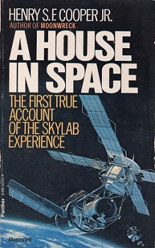 Secondhand Used Book - A HOUSE IN SPACE by Henry S F Cooper Jr