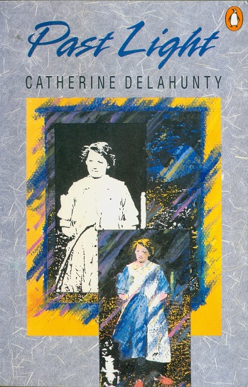 Secondhand Used Book - PAST LIGHT by Catherine Delahunty
